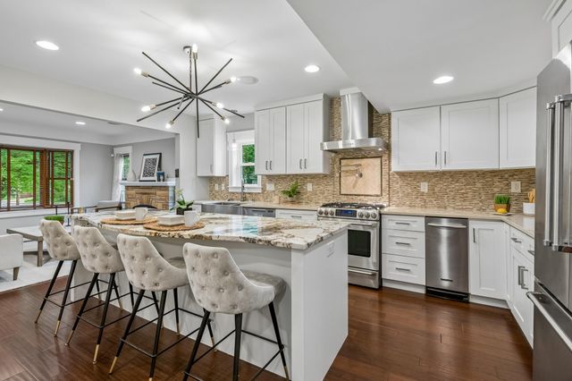 4160 Utica Avenue S, Saint Louis Park, MN 55416