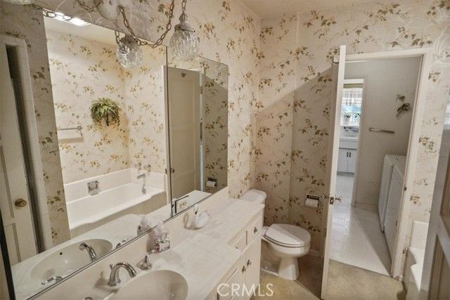 1083 E Fairmount, Burbank, CA 91501