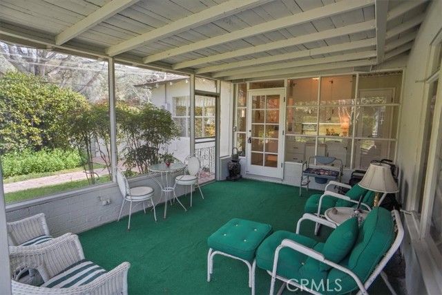 1083 E Fairmount, Burbank, CA 91501