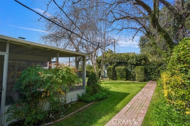 1083 E Fairmount, Burbank, CA 91501