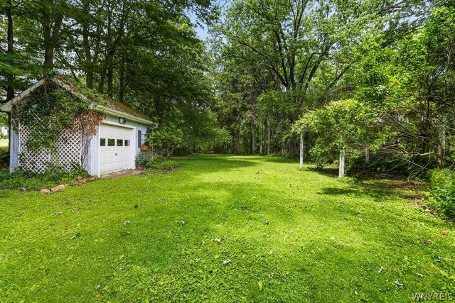 6940 Versailles Road, Evans, NY 14047