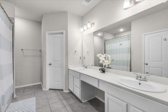2856 Fox Trail Lane, Fort Worth, TX 76108
