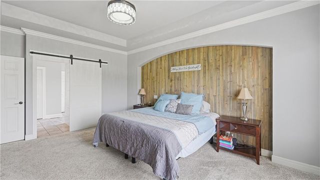 109 SE Chelsea Drive, Lee's Summit, MO 64063