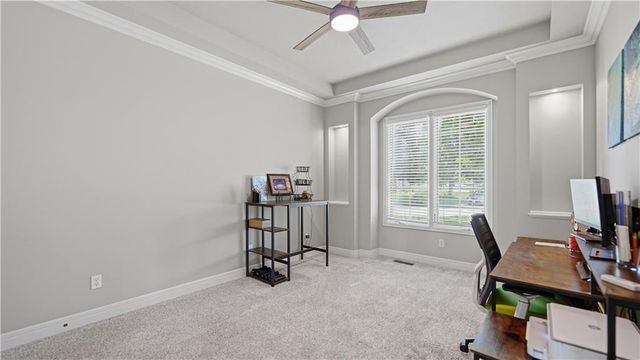 109 SE Chelsea Drive, Lee's Summit, MO 64063
