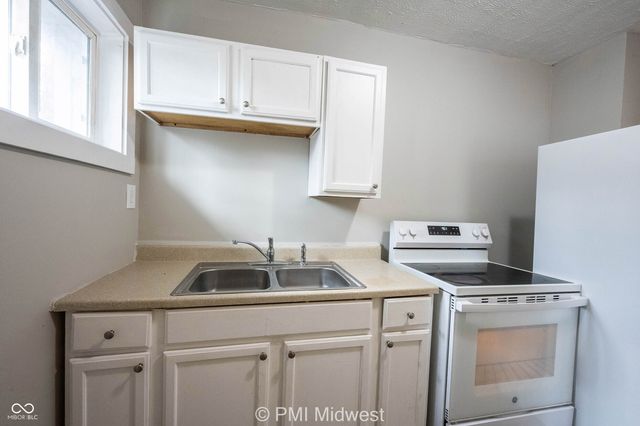 2930 N Dearborn Street B, Indianapolis, IN 46218