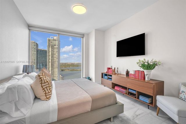 700 NE 26th Ter 2906, Miami, FL 33137