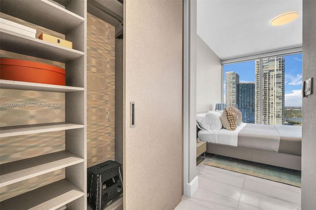 700 NE 26th Ter 2906, Miami, FL 33137