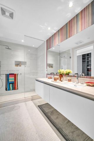 700 NE 26th Ter 2906, Miami, FL 33137