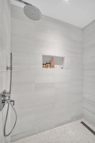 700 NE 26th Ter 2906, Miami, FL 33137