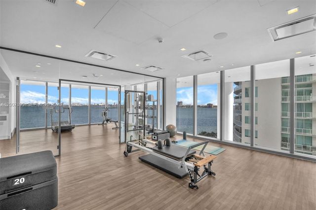 700 NE 26th Ter 2906, Miami, FL 33137