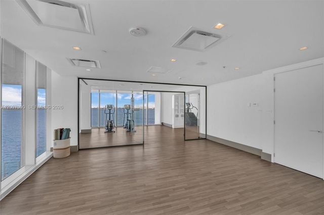 700 NE 26th Ter 2906, Miami, FL 33137