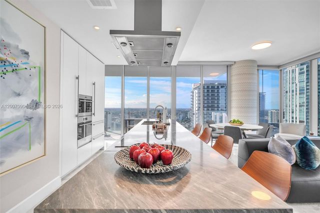 700 NE 26th Ter 2906, Miami, FL 33137