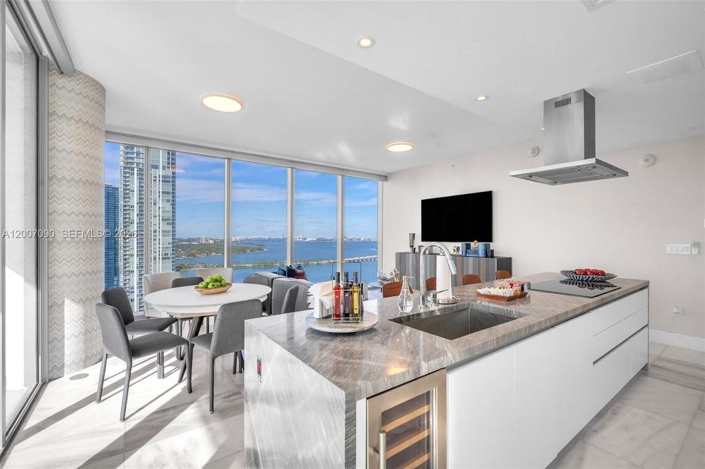 700 NE 26th Ter 2906, Miami, FL 33137