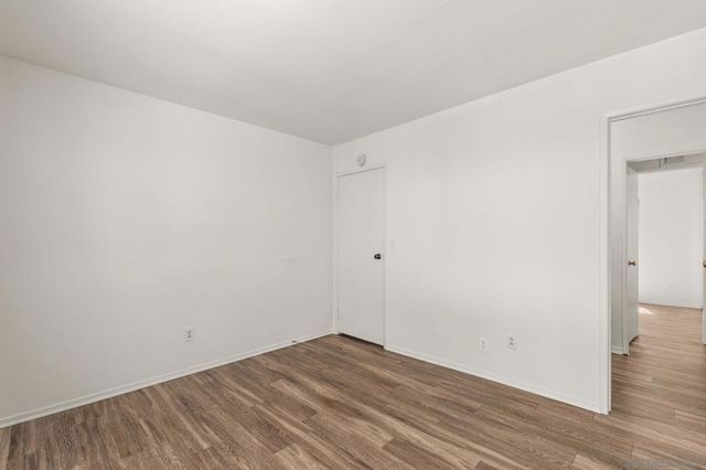 5422 Adobe Falls Rd 12, San Diego, CA 92120
