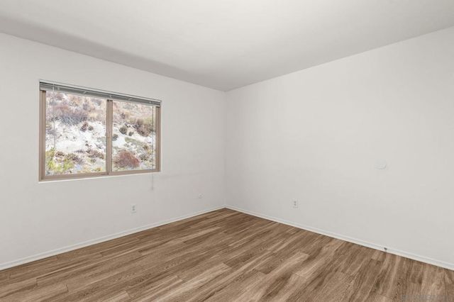 5422 Adobe Falls Rd 12, San Diego, CA 92120