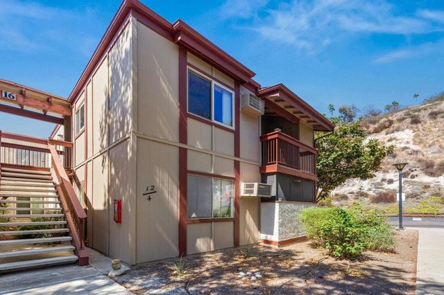 5422 Adobe Falls Rd 12, San Diego, CA 92120