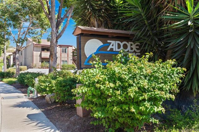 5422 Adobe Falls Rd 12, San Diego, CA 92120
