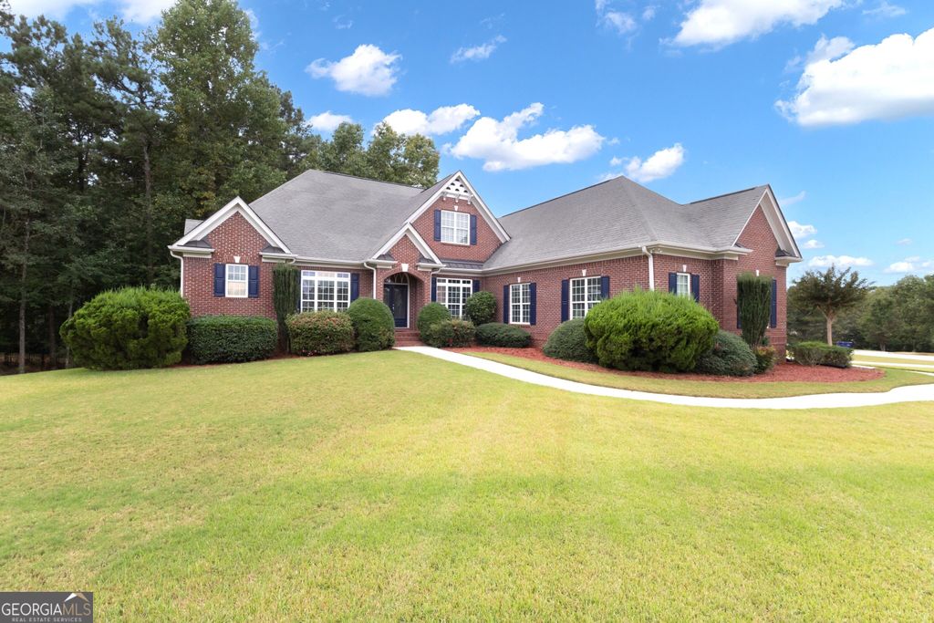 5655 Toccoa Drive, Douglasville, GA 30135 — exterior