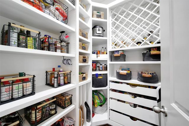 118 Grant Cove Drive, Montgomery, TX 77316