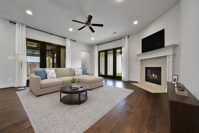 118 Grant Cove Drive, Montgomery, TX 77316