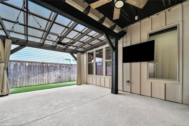 118 Grant Cove Drive, Montgomery, TX 77316