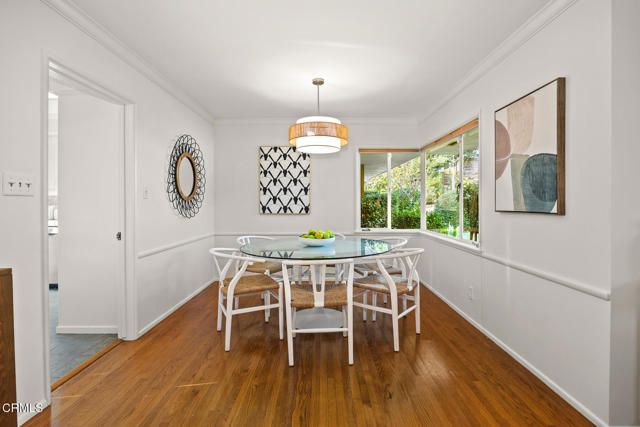 1948 Ravista Lane, La Canada Flintridge, CA 91011