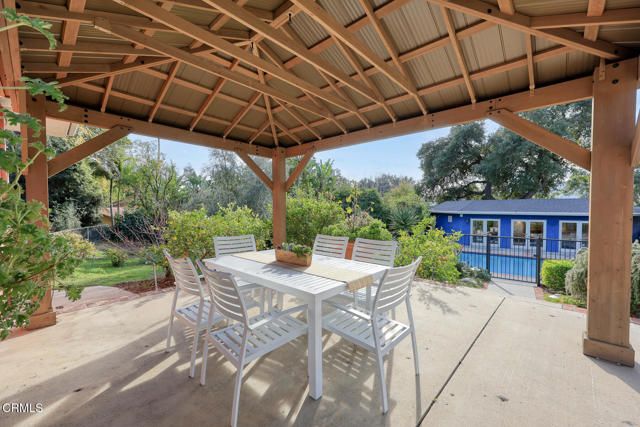 1948 Ravista Lane, La Canada Flintridge, CA 91011