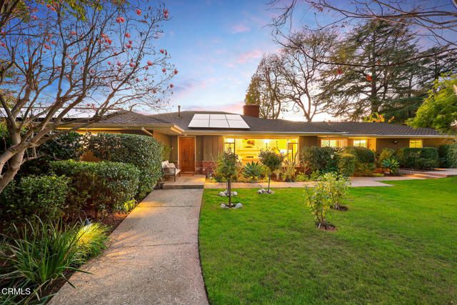 1948 Ravista Lane, La Canada Flintridge, CA 91011