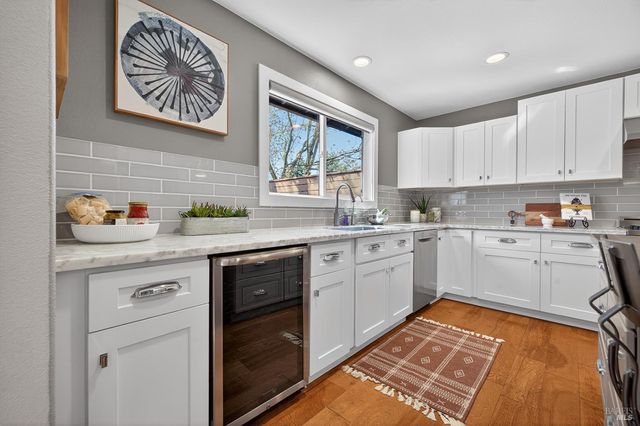 4720 Granada Dr, Santa Rosa, CA 95409