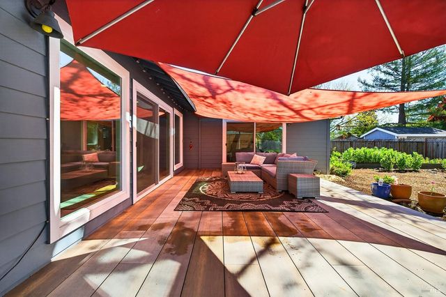 4720 Granada Dr, Santa Rosa, CA 95409