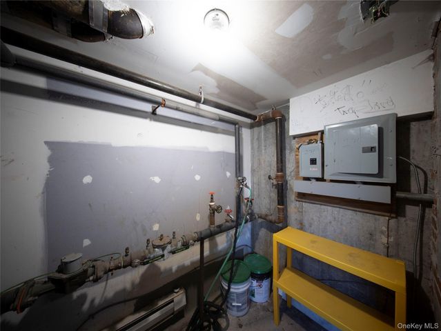 183-26 Booth Memorial Avenue, Fresh Meadows, NY 11365