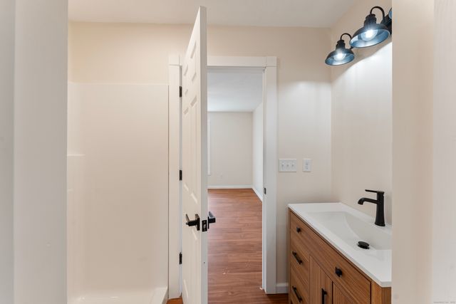 10 School Street Extension, Plainfield, CT 06374