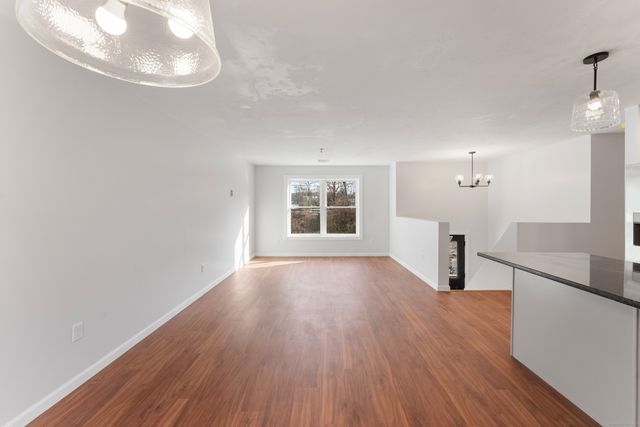 10 School Street Extension, Plainfield, CT 06374