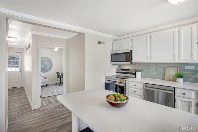 407 Morris Avenue, St Louis, MO 63125