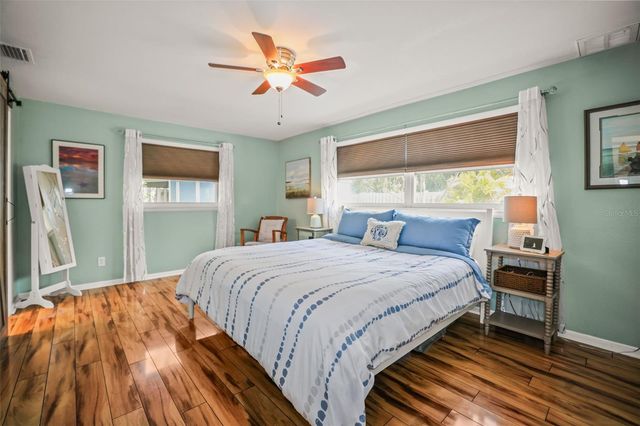 985 GULF VIEW BOULEVARD, Dunedin, FL 34698