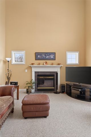 2 Chriswell Lane, Pittsford, NY 14534