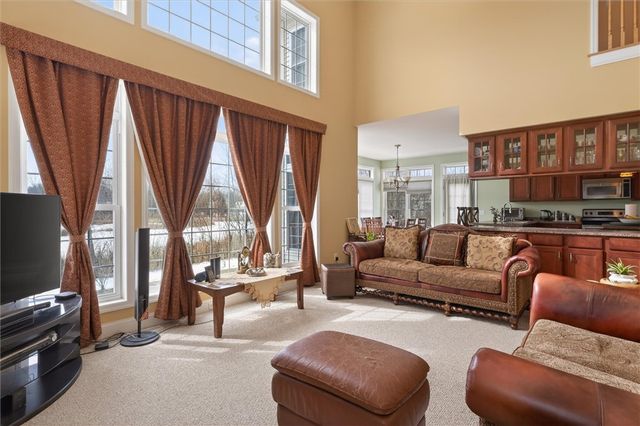 2 Chriswell Lane, Pittsford, NY 14534