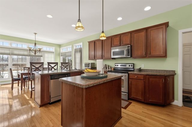 2 Chriswell Lane, Pittsford, NY 14534