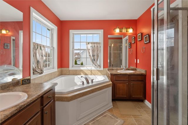 2 Chriswell Lane, Pittsford, NY 14534