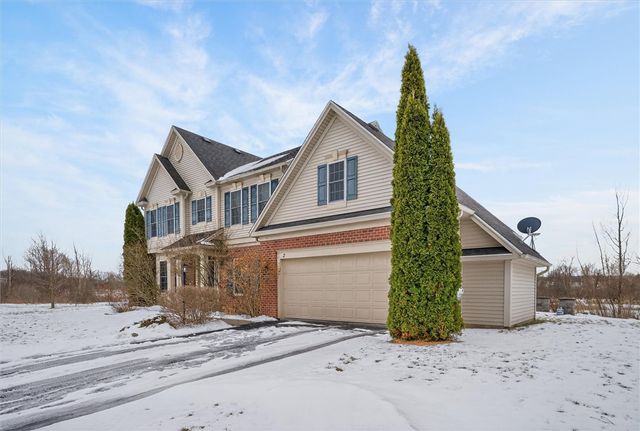 2 Chriswell Lane, Pittsford, NY 14534