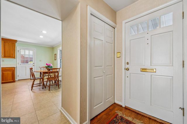 11724 ENID DR, Potomac, MD 20854