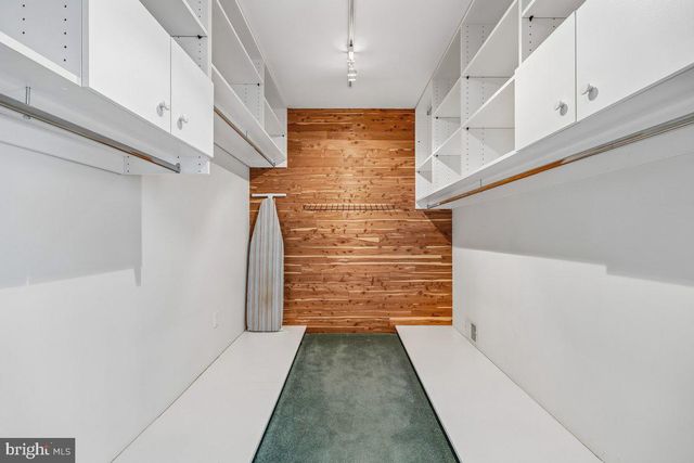 11724 ENID DR, Potomac, MD 20854