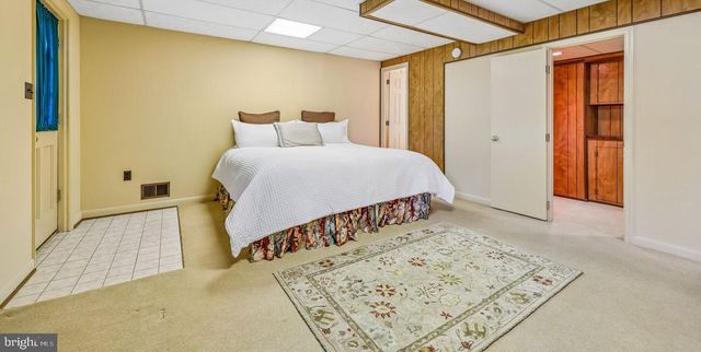 11724 ENID DR, Potomac, MD 20854