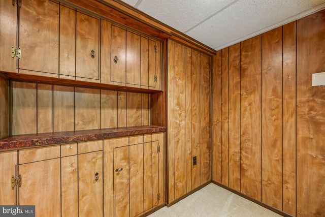 11724 ENID DR, Potomac, MD 20854