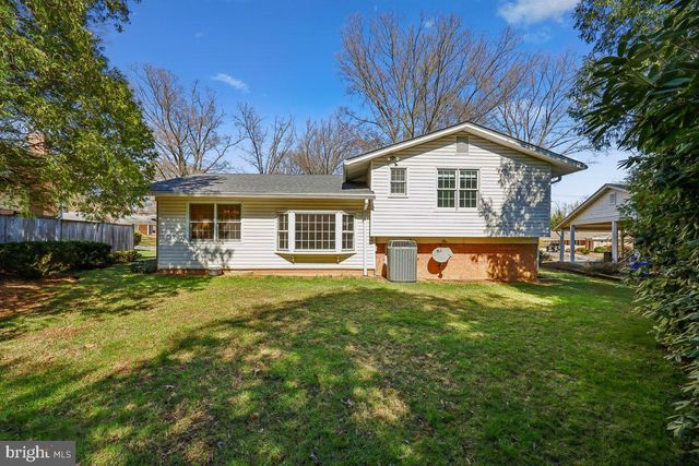 11724 ENID DR, Potomac, MD 20854