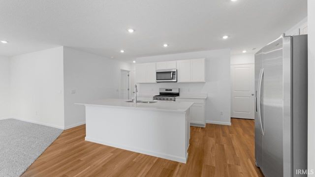 12370 Harleys Run, Fort Wayne, IN 46818