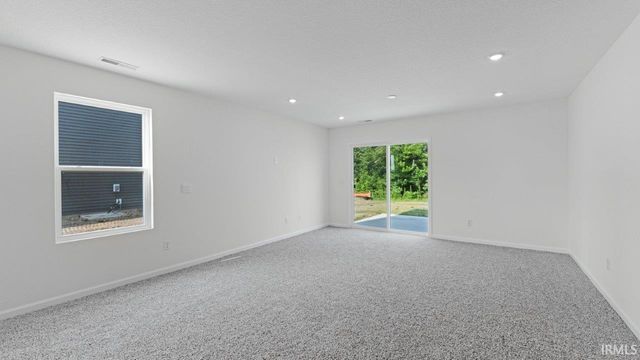 12370 Harleys Run, Fort Wayne, IN 46818