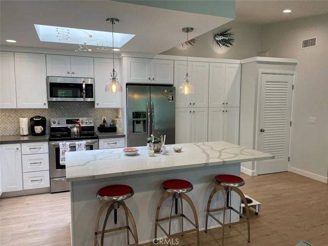 29 Calle Aragon Q, Laguna Woods, CA 92637