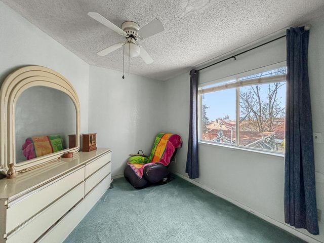 3243 N Dewey Avenue, Fresno, CA 93722