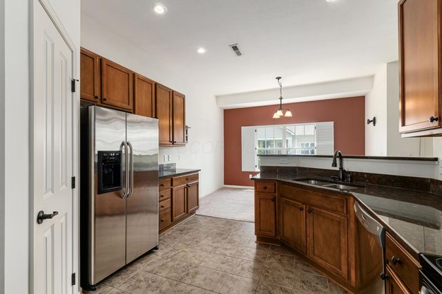 1413 Carylake Circle, Columbus, OH 43240